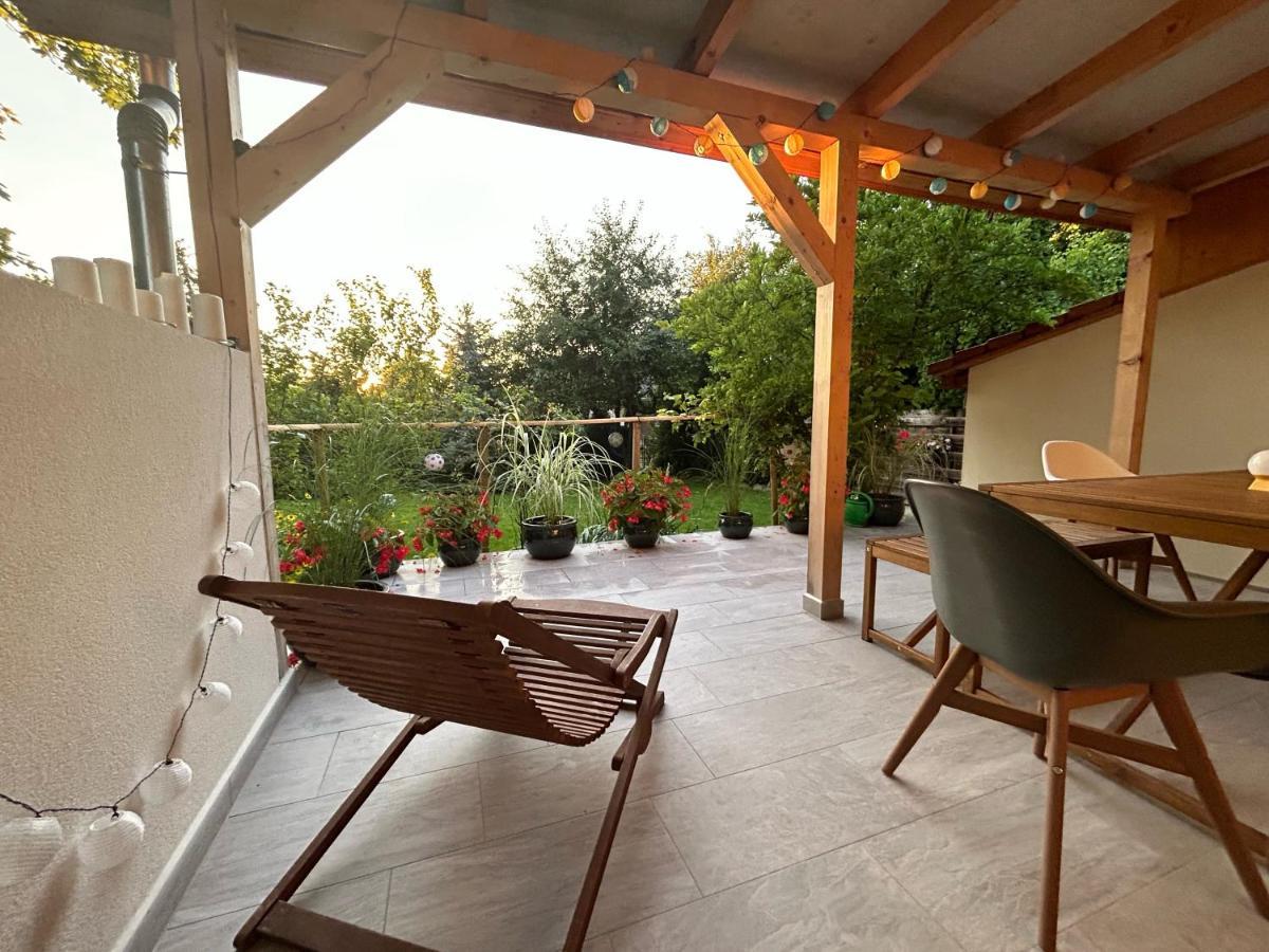 Villa Kisvirag Vendeghaz Balatonvilágos Esterno foto